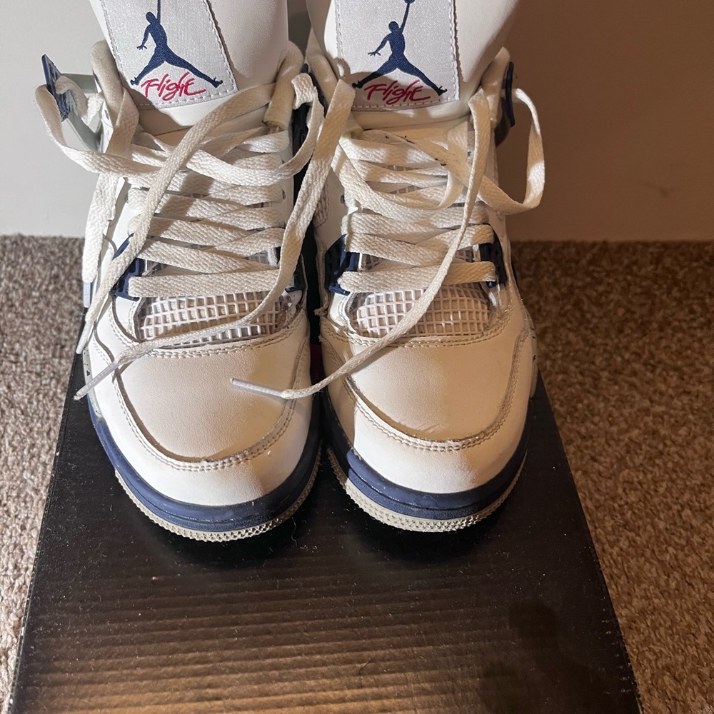 Jordan 4 gently used in great shape